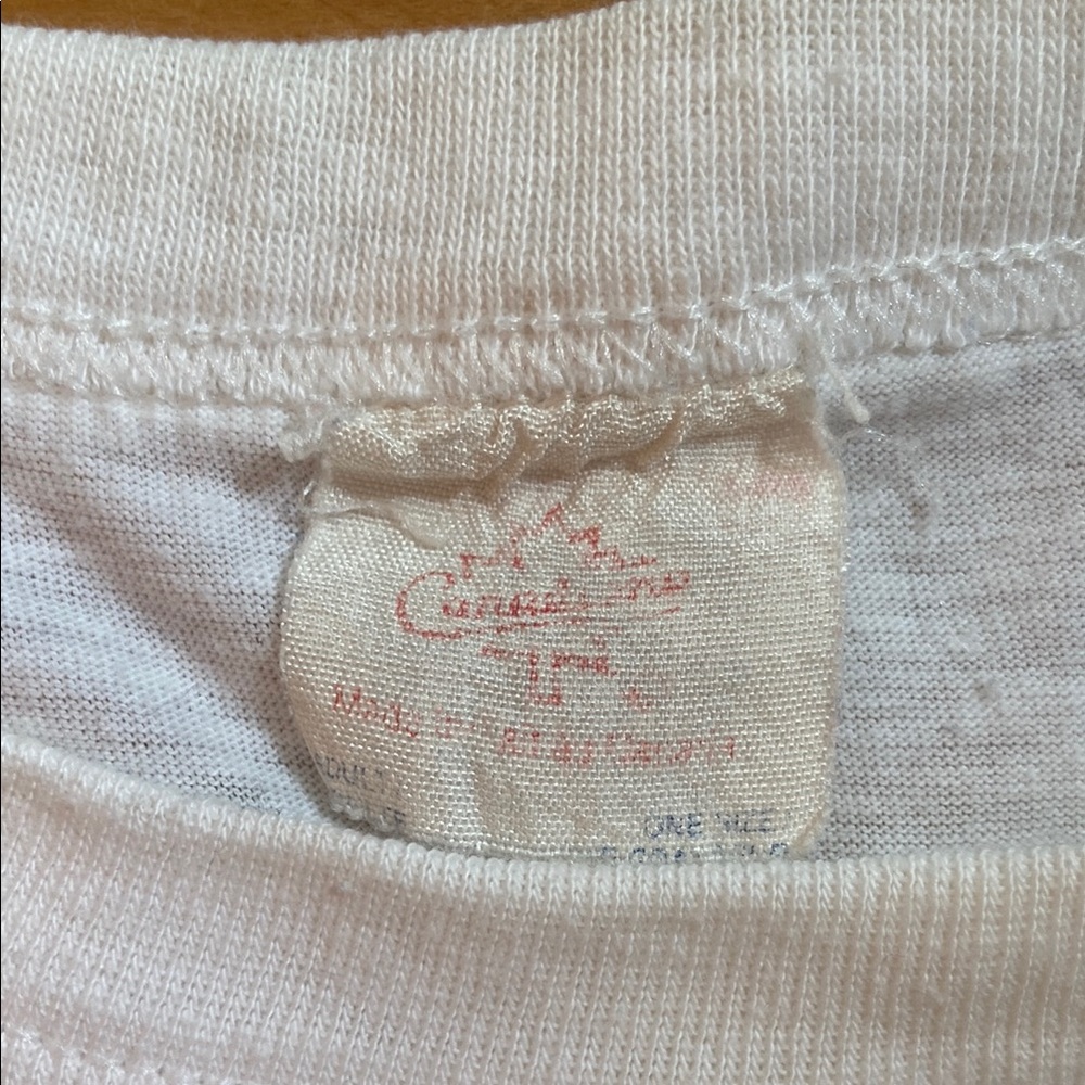 Vintage single stitch New Brunswick fishing Tee - Picture 3 of 6